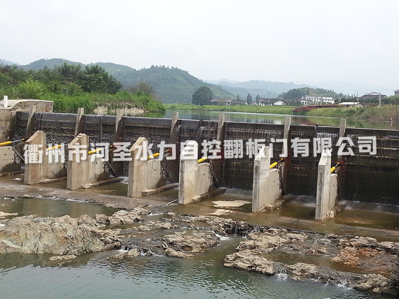 翻板闸门液压改造-02